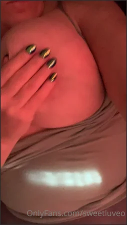 sweetluveo wouldnt you play with them if they were yours 2007010086 ( 86.9 MB )