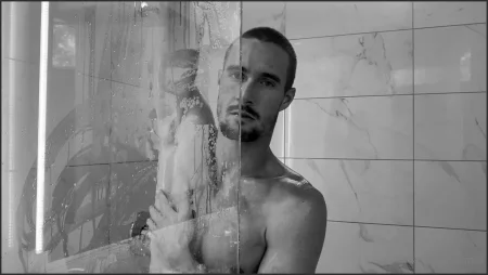 kevinmcd bigoshen comes clean shower 440140521 ( 128.1 MB )