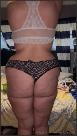 abigailgray256 these are hubbys favorite panties what do you think 3712791262 ( 52.3 MB )