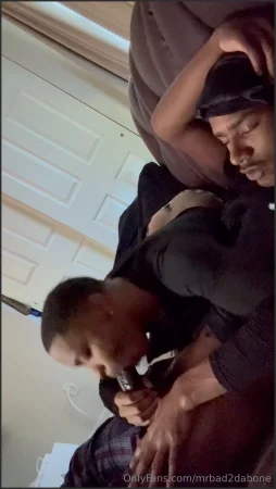 mrbad2dabone me an ooodie got it in message me for more videos 4305418999 ( 33.8 MB )