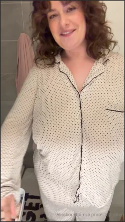 alissbonyt porno video Onlyfans leaked 3 ( 45.6 MB )